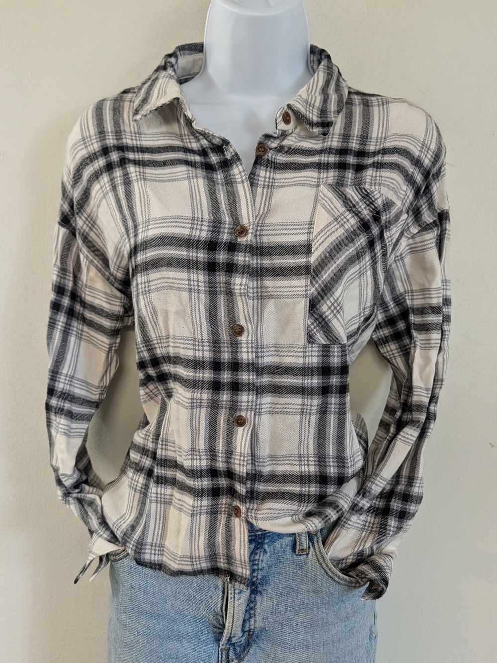 Classic Black & White Plaid Women's Flannel
